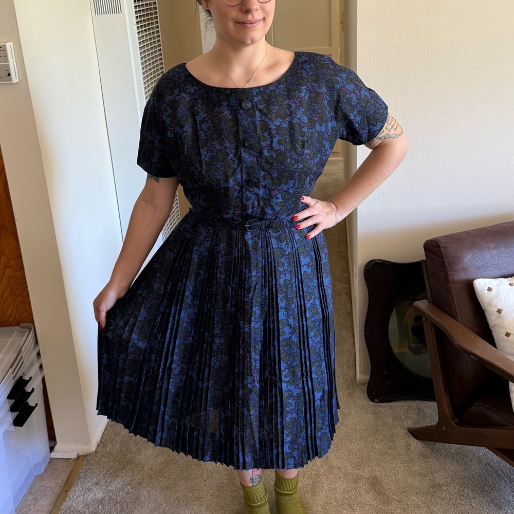 Vintage Blue Floral Dress with matching belt
